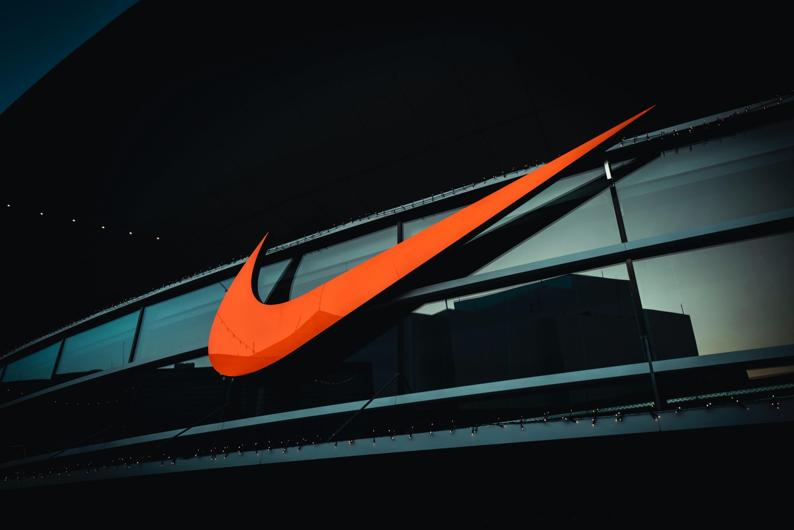 Nike Facts & Statistics