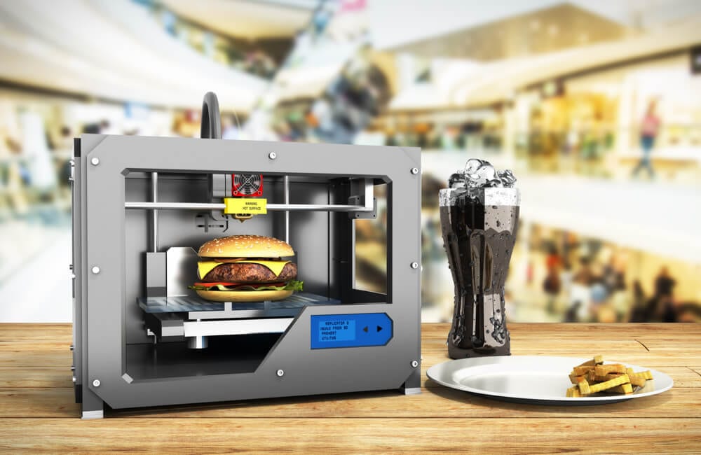 3D printer burger concept ©NosorogUA/Shutterstock.com